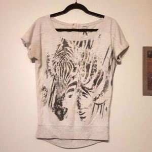 Short Sleeved Zebra Pullover